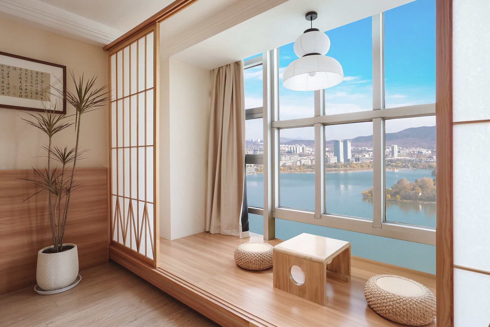 3329室紫金山方向远景,可俯瞰玄武湖与紫金山全景
